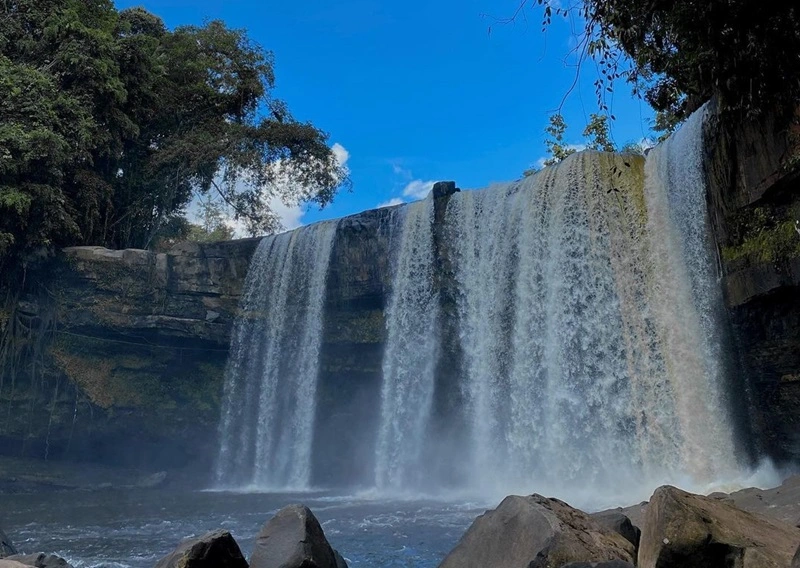 Air Terjun Riam Merasap