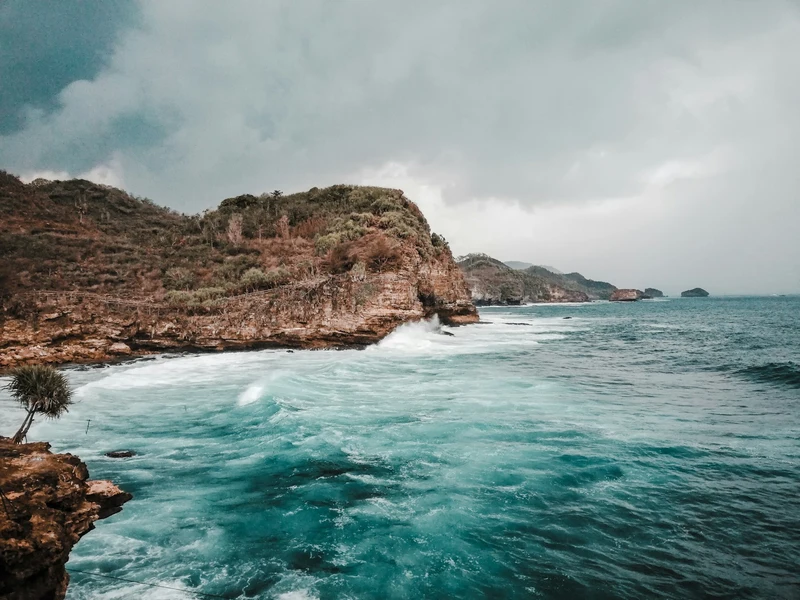 Pantai Karang Bolong Kebumen