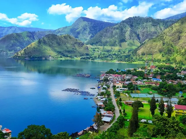 Travelling Medan