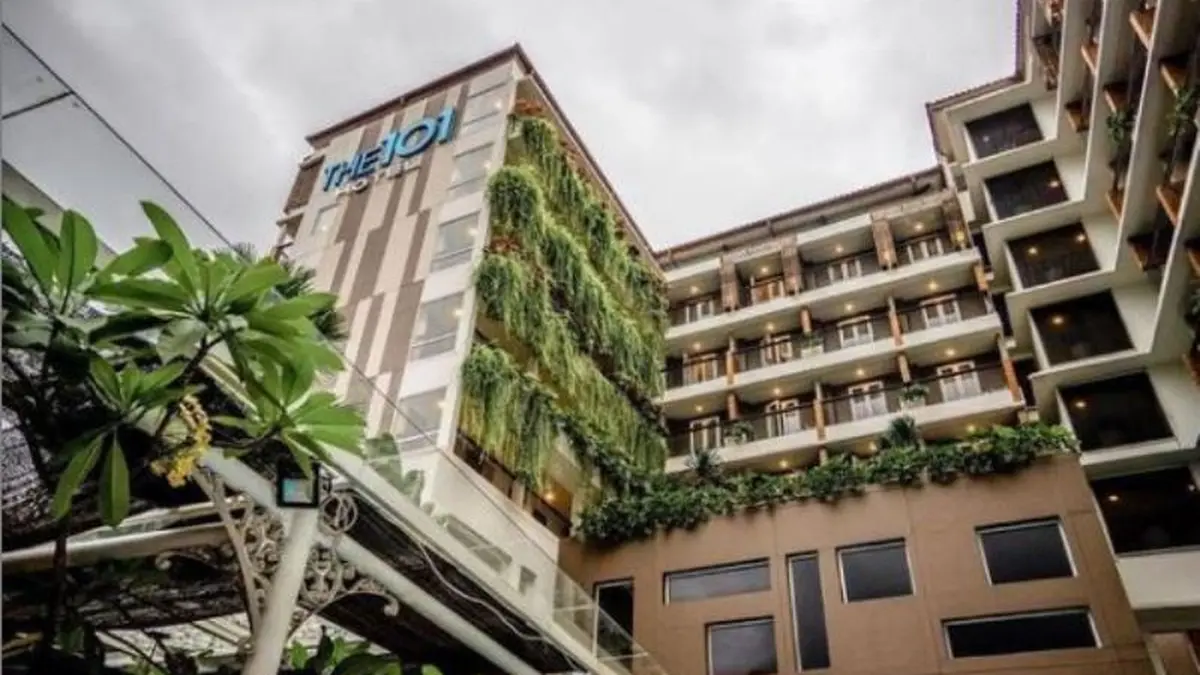 030278200 1625119416 PHM 1 - Panduan Lengkap ! Cara Menjadi Pengusaha Hotel yang Sukses